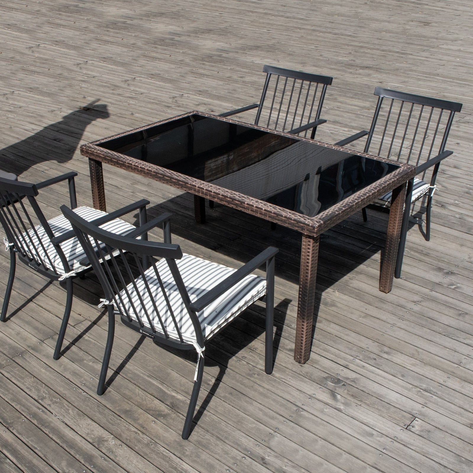 NADADI-Outdoor-Patio-Chairs-2c-Matching-tables